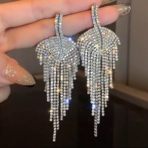 Beautiful On Trend Rhinestone Chandelier Earrings
